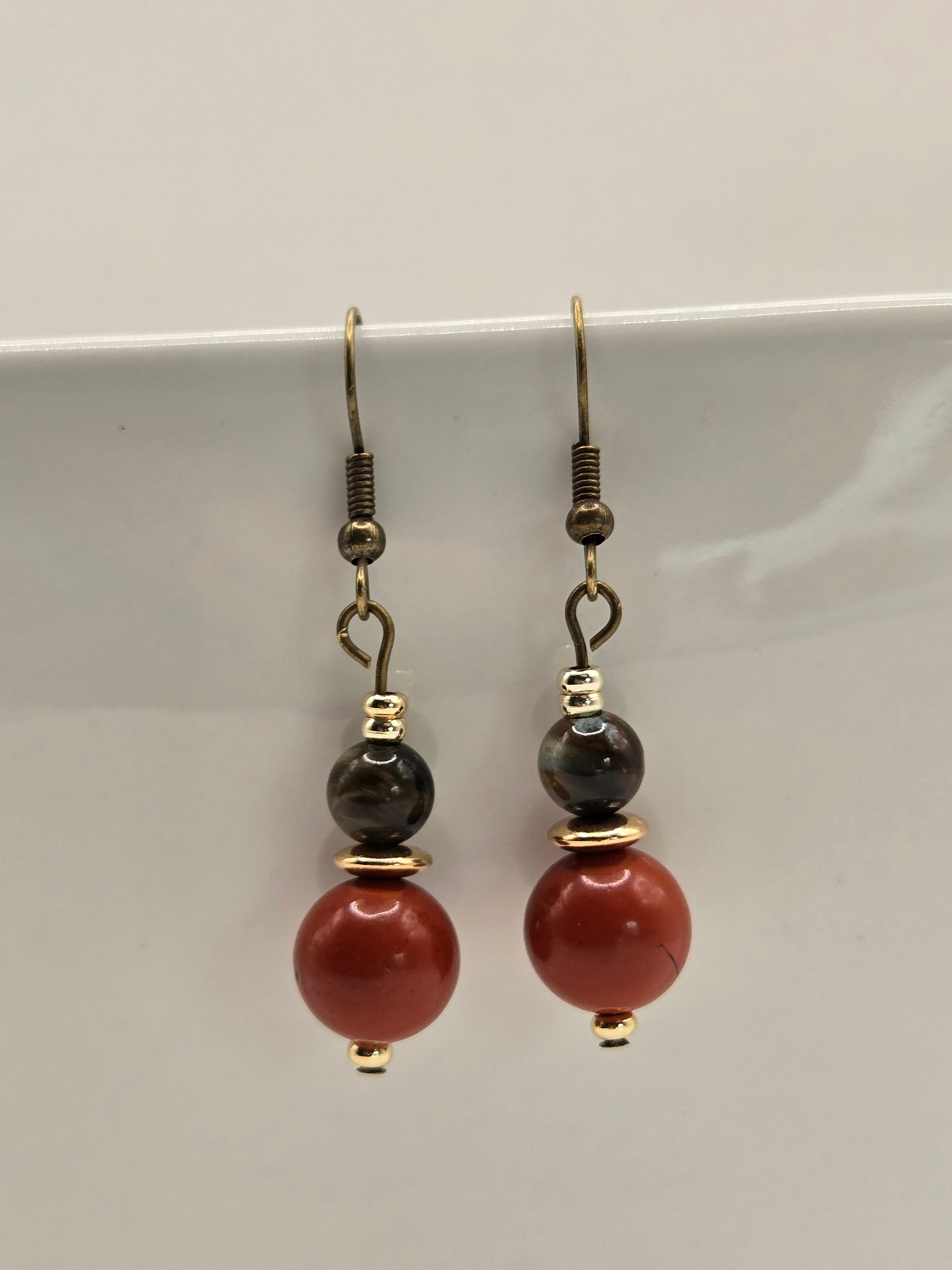 ER-009 Red Jasper · Labradorite  Bronze · Gold Earrings