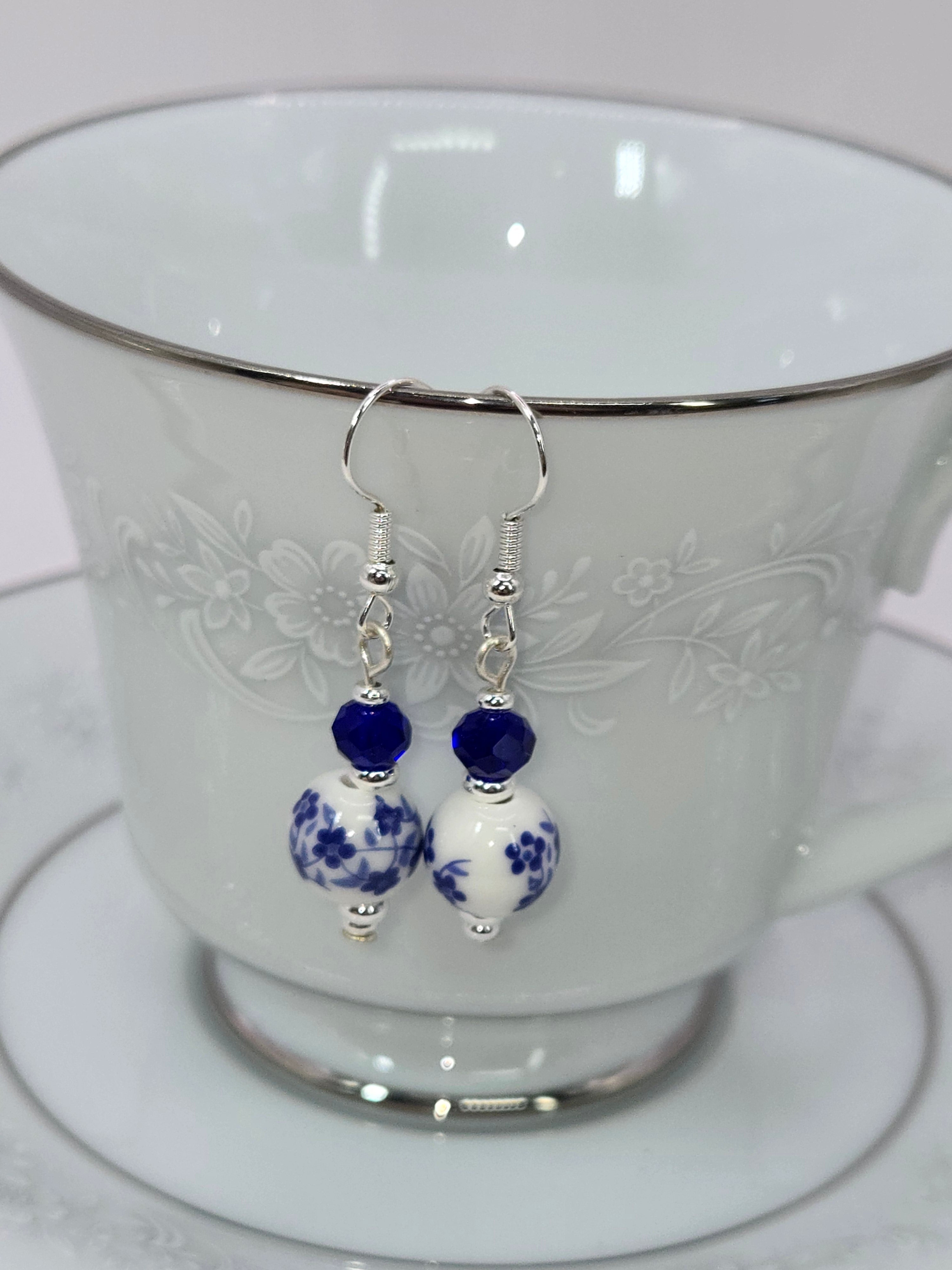 ER-036 Crystal Cobalt Blue · Blue Floral Ceramic Earrings